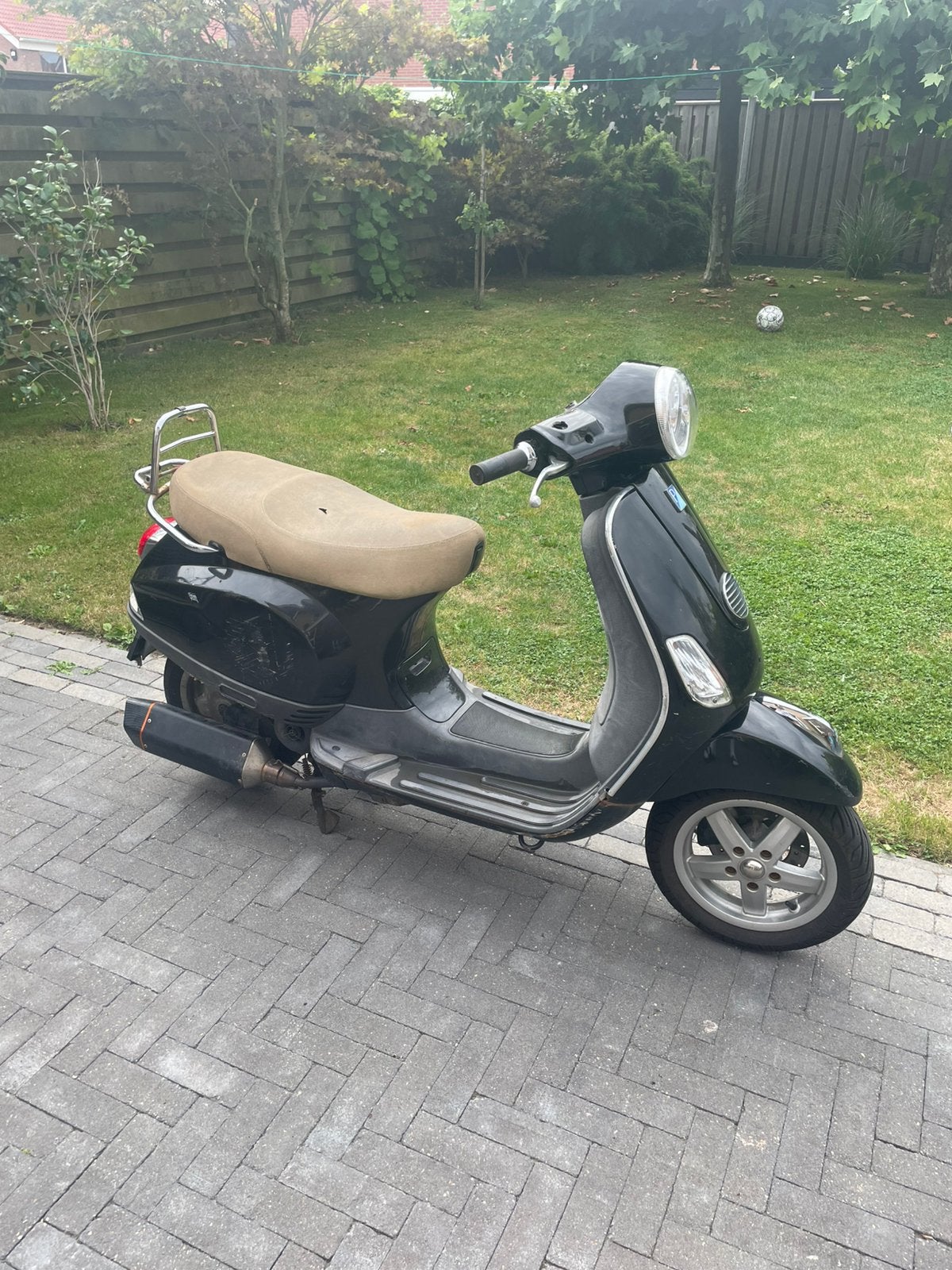 Vespa lx uitlaat moet worden vastgezet, Ophalen, Gebruikt, Maximaal 45 km/u, Benzine
