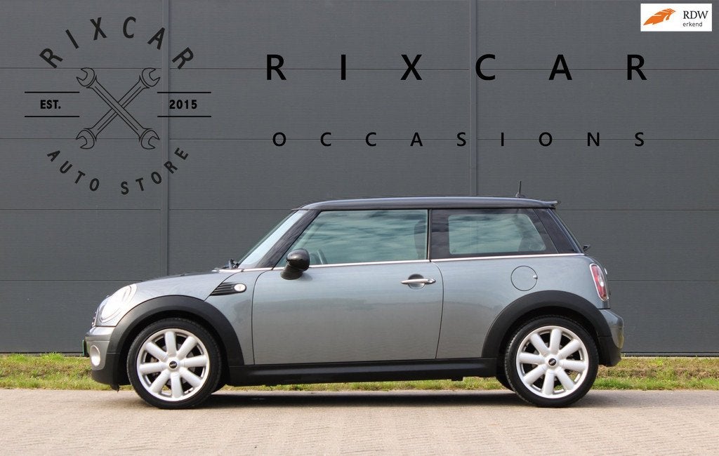 Mini Mini 1.6 Cooper Chili Airco CruiseControl, Auto's, Mini, Voorwielaandrijving, Stof, Zwart, 4 cilinders