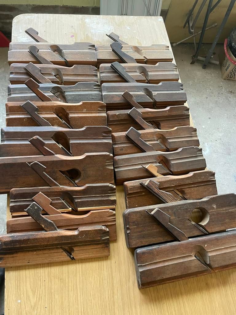 Ca 20 oude vintage antieke profiel houtschaven, Antiek en Kunst, Antiek | Gereedschap en Instrumenten, Ophalen