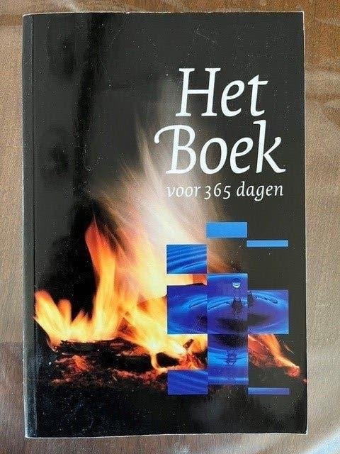HET BOEK VOOR 365 DAGEN, Ophalen of Verzenden, Zo goed als nieuw