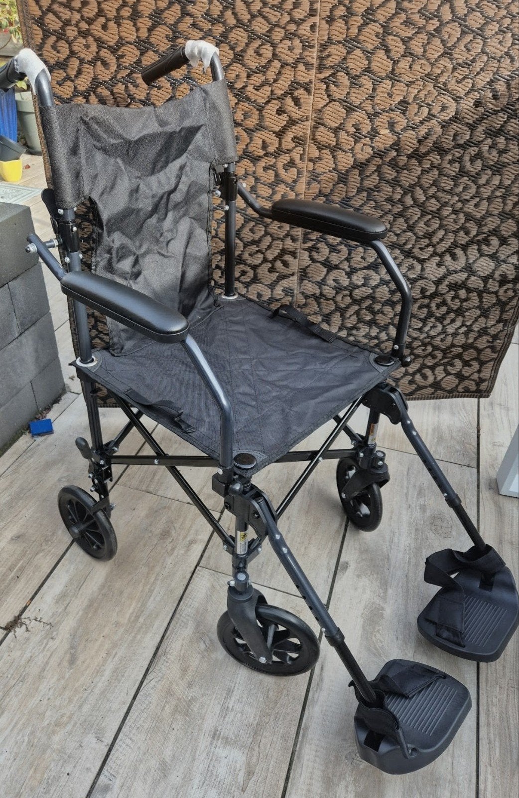 opvouwbare mobiele rolstoel, Diversen, Ophalen, Nieuw, Duwrolstoel