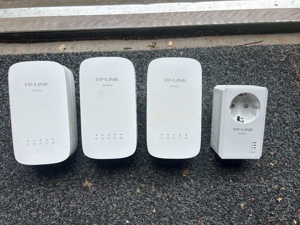 powerline adapter extender TP Link (TL-PA4020P), Ophalen of Verzenden, Zo goed als nieuw, Router, TPLink