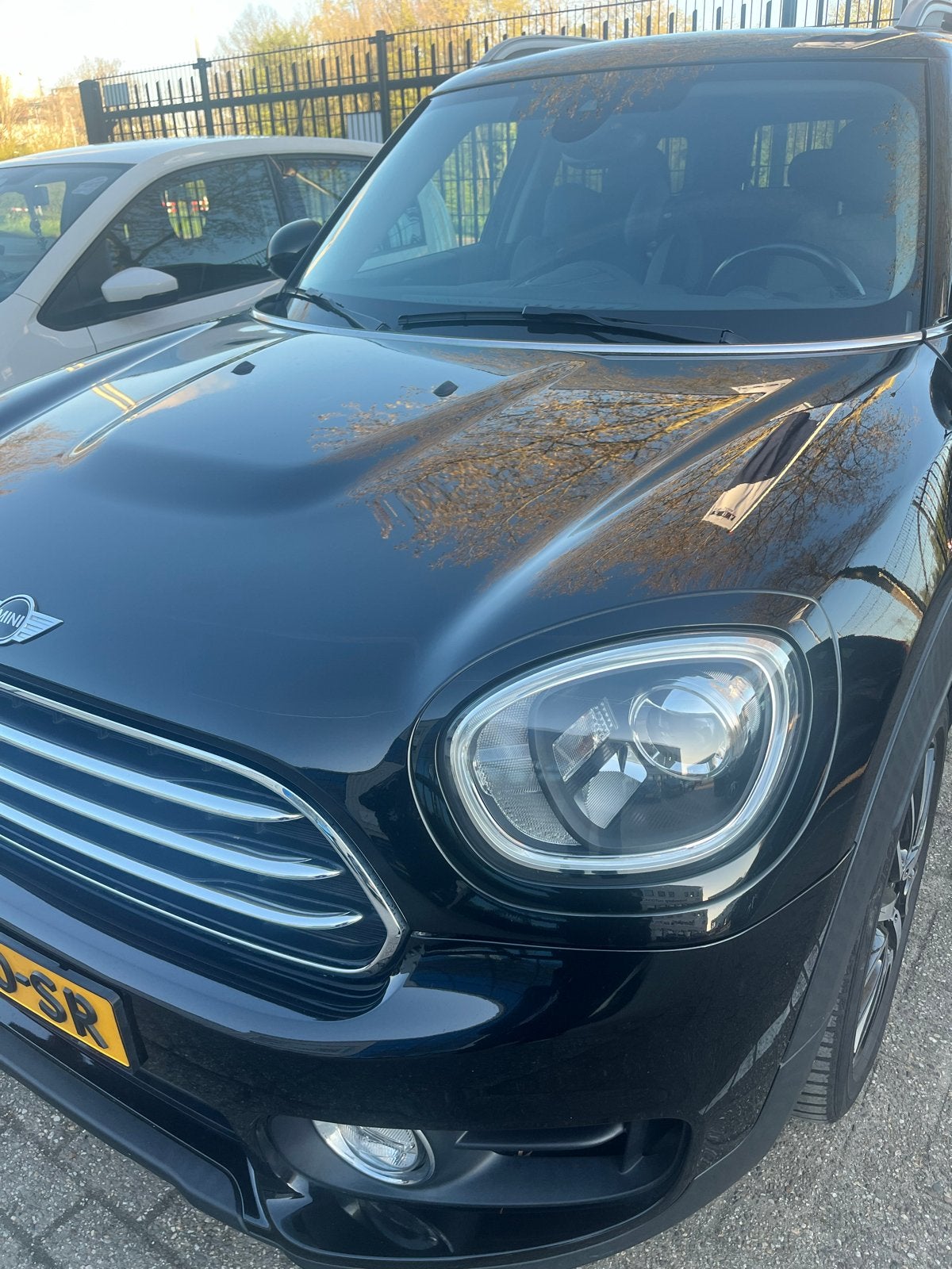Mini Countryman 1.5 100KW Cooper AUT 2017 Zwart, Auto's, Mini, 136 pk, Countryman, 715 kg, Leder en Stof