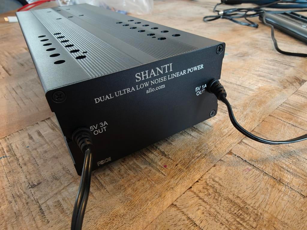 Shanti lineaire voeding 5v DEFECT, Ophalen, Gebruikt