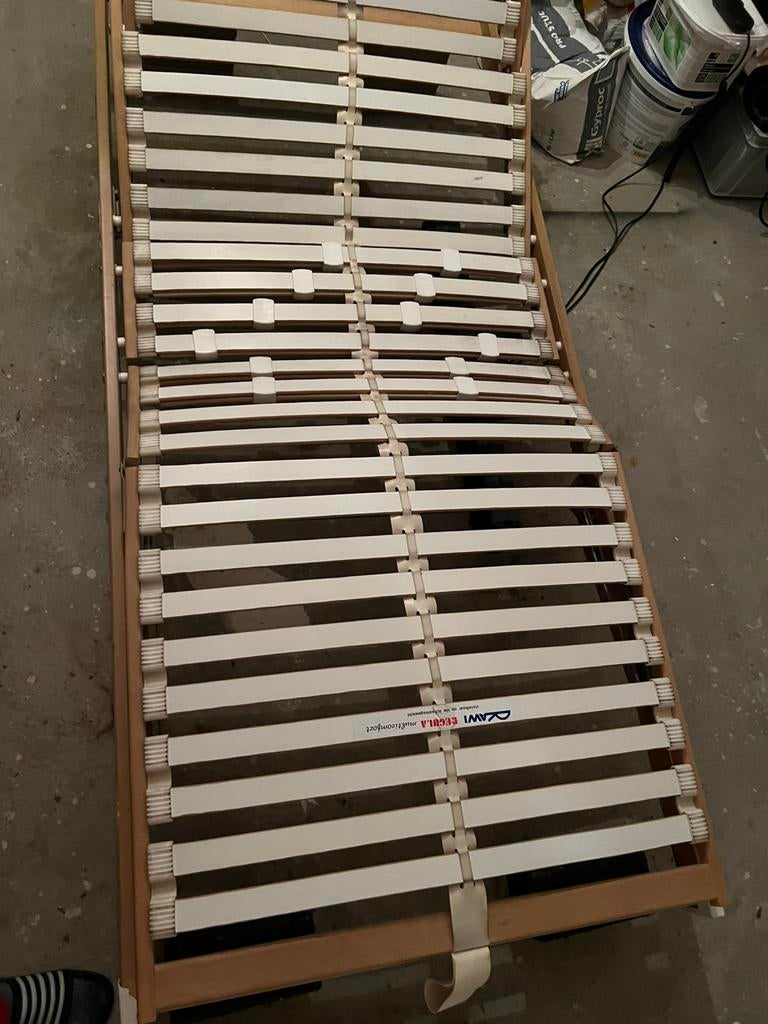 Te koop 2x elektrische lattenbodem, Ophalen, Gebruikt, 90 cm, Eenpersoons
