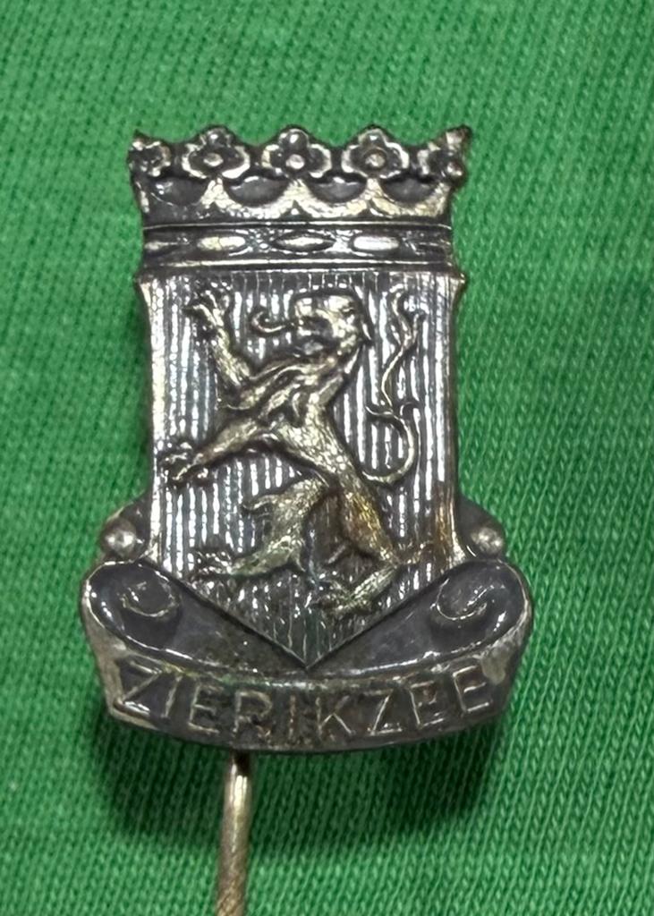 Speldje Zierikzee, Verzamelen, Speldjes, Pins en Buttons, Ophalen of Verzenden, Zo goed als nieuw, Overige onderwerpen