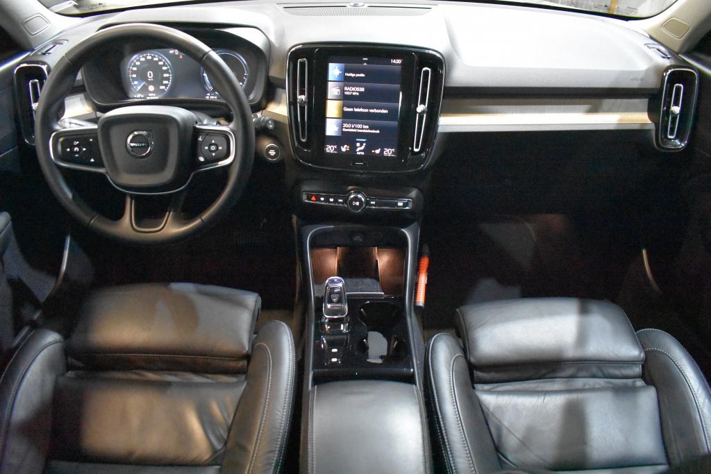 Volvo XC40 T4 211pk [Plug-In] Inscription | Trekhaak | Leder, Automaat, 1712 kg, 24 maanden, Hybride Elektrisch/Benzine