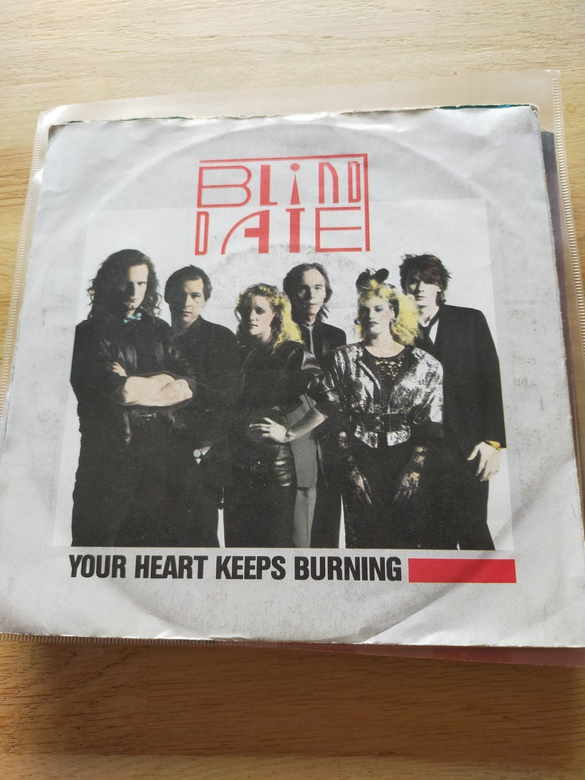 Blind Date , your heart keeps burning, Ophalen of Verzenden, Zo goed als nieuw, Pop