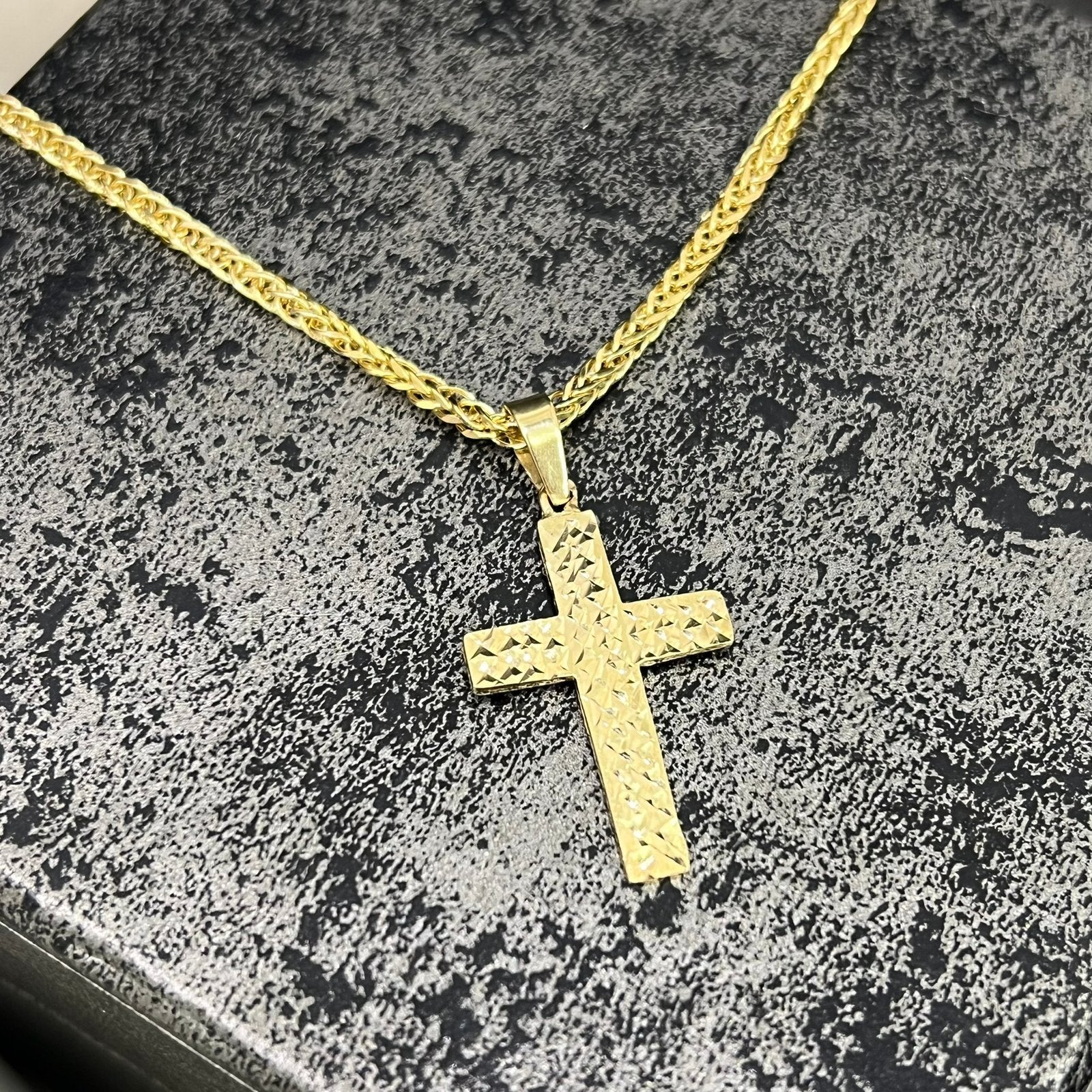 14 karaat gouden ketting met kruis vossenstaart, Ophalen of Verzenden, Nieuw, Goud