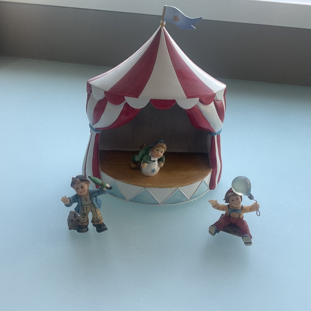 Hummel Circus tent voor bij uniek kerstdorp, Ophalen of Verzenden, Zo goed als nieuw