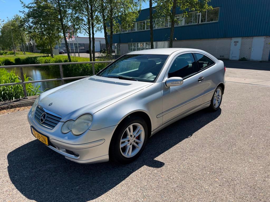 Mercedes-Benz C-klasse Sportcoupé 180!2002!Automaat!Airco!L, Gebruikt, 4 cilinders, 129 pk, 4 stoelen