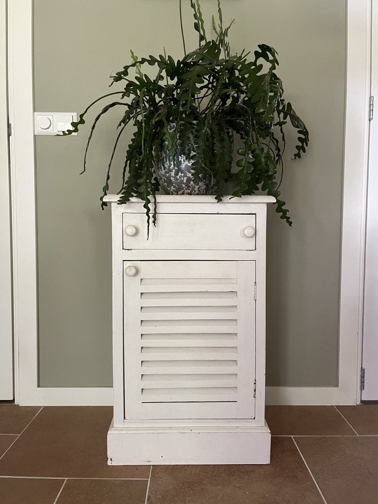 Kastjes met louvre deur en lade – beach style, Huis en Inrichting, Ophalen, Gebruikt