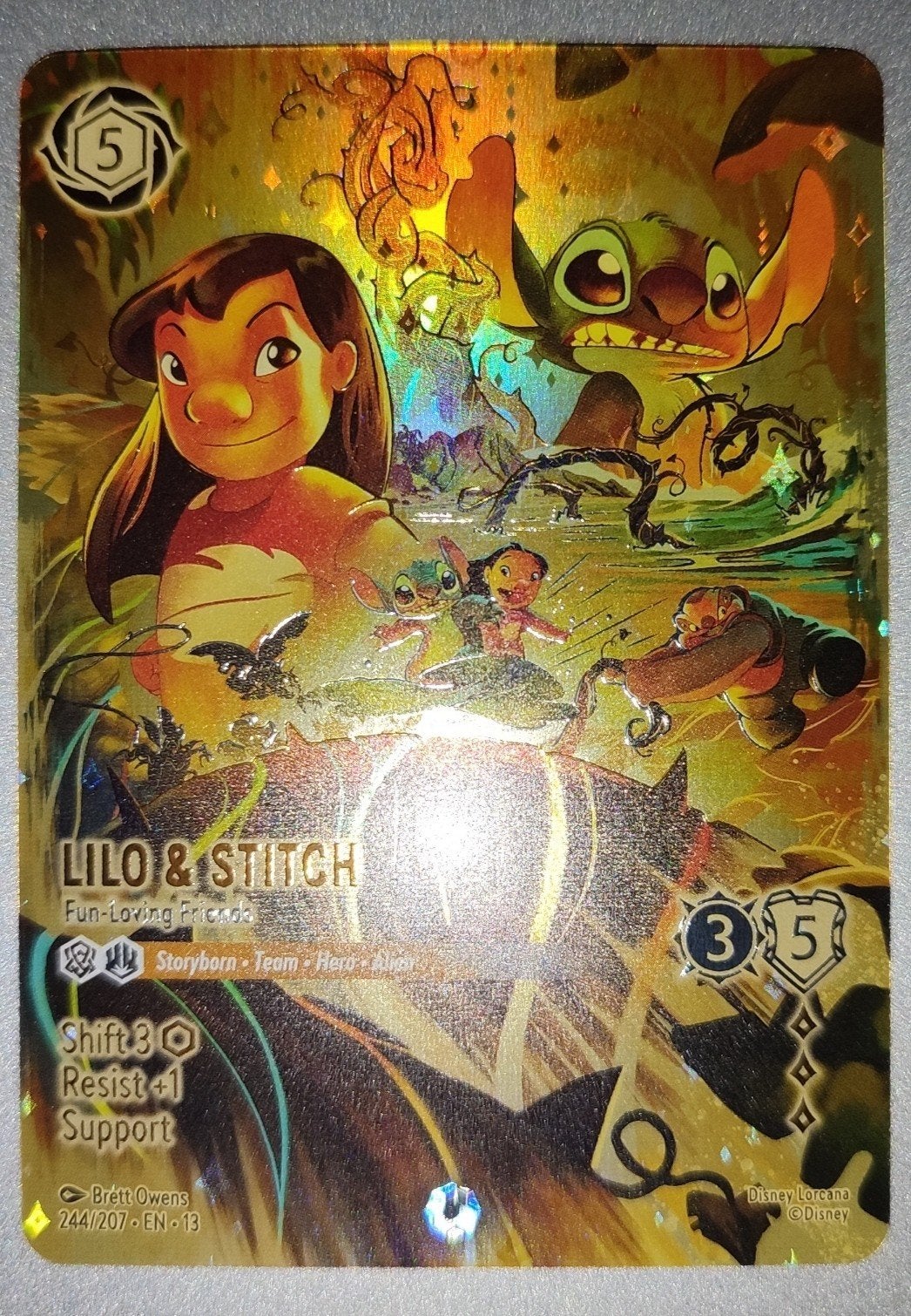 Lilo & Stitch Fun-Loving Friends Disney Lorcana iconic kaart, Ophalen of Verzenden, Zo goed als nieuw, Losse kaart, Foil