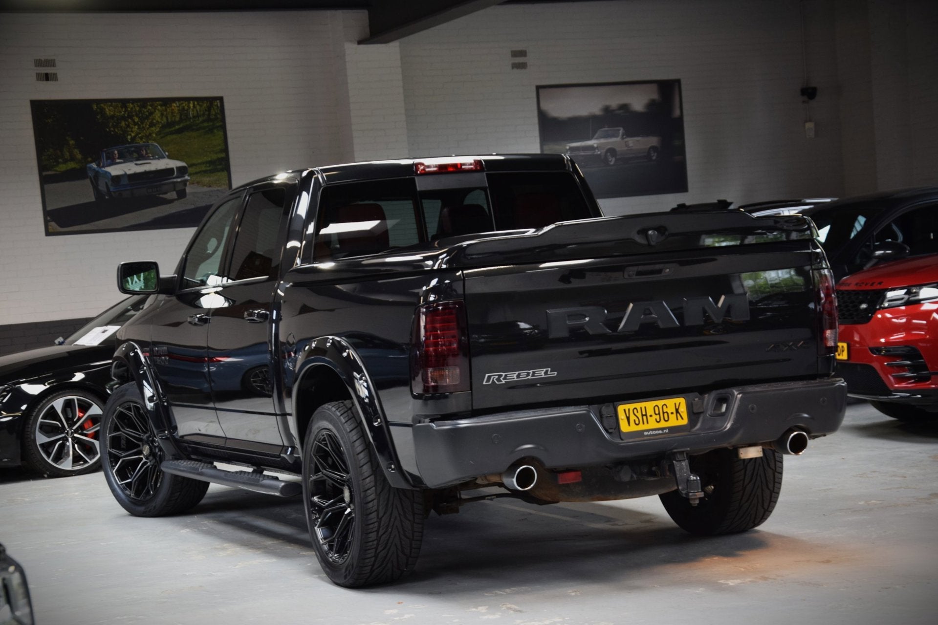 Dodge Ram 1500 5.7 V8 4x4 Crew Cab 5'7 Rebel|Navi|Alpine|Sch, Auto's, Automaat, Dealer onderhouden, Gebruikt, 5654 cc