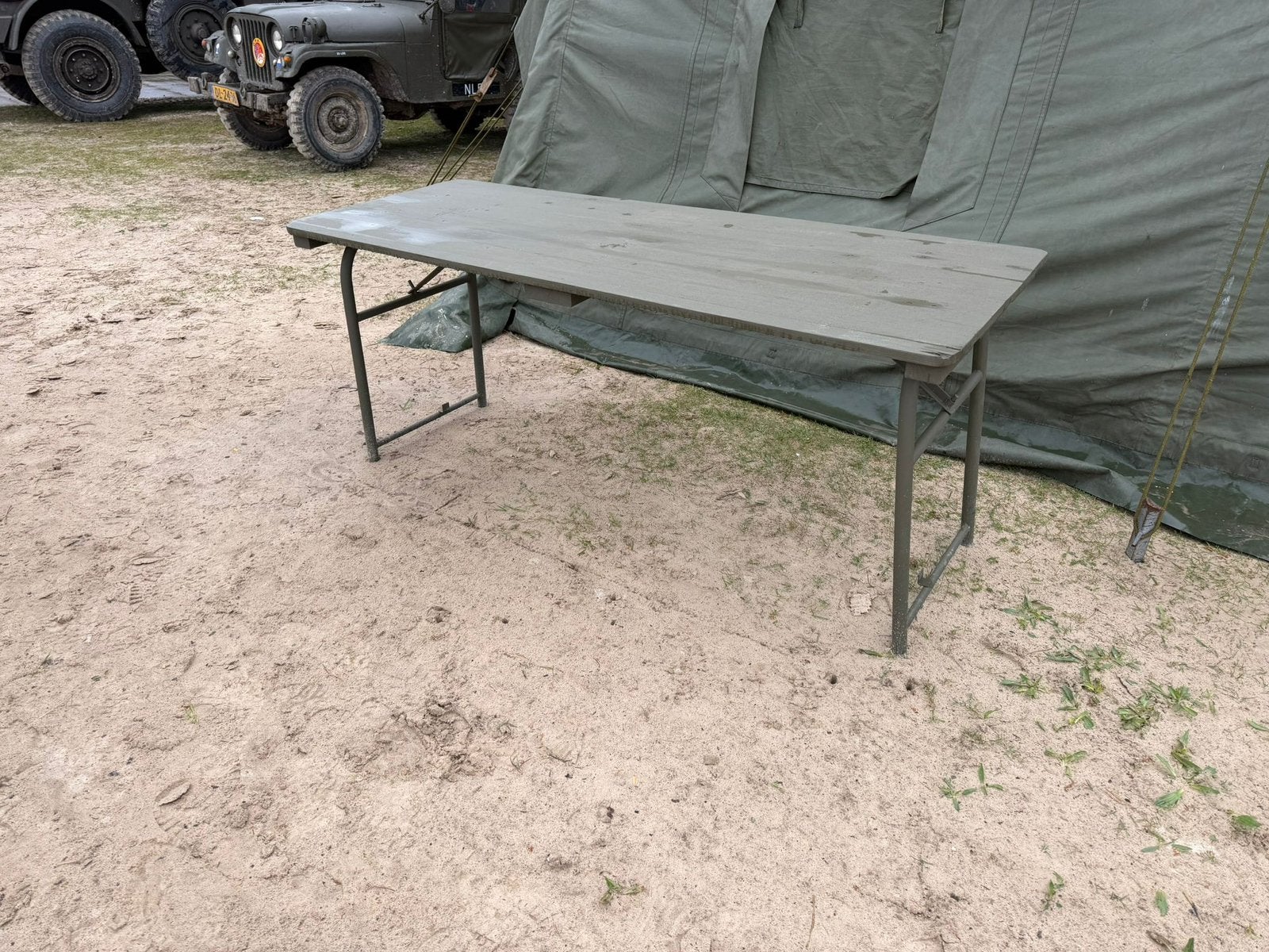 Legertafel/ veldtafel, Ophalen, Zo goed als nieuw, Campingstoel