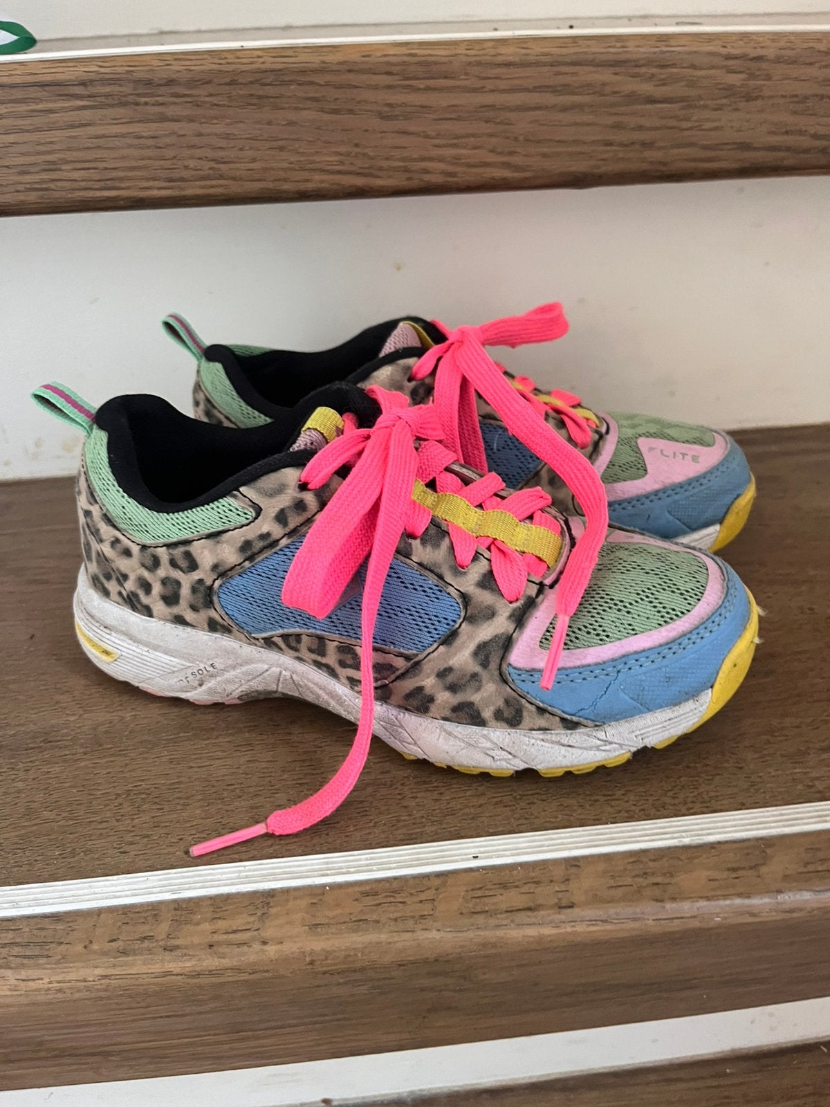 Brabo hockeyschoenen maat 33, Ophalen of Verzenden, Gebruikt, Schoenen