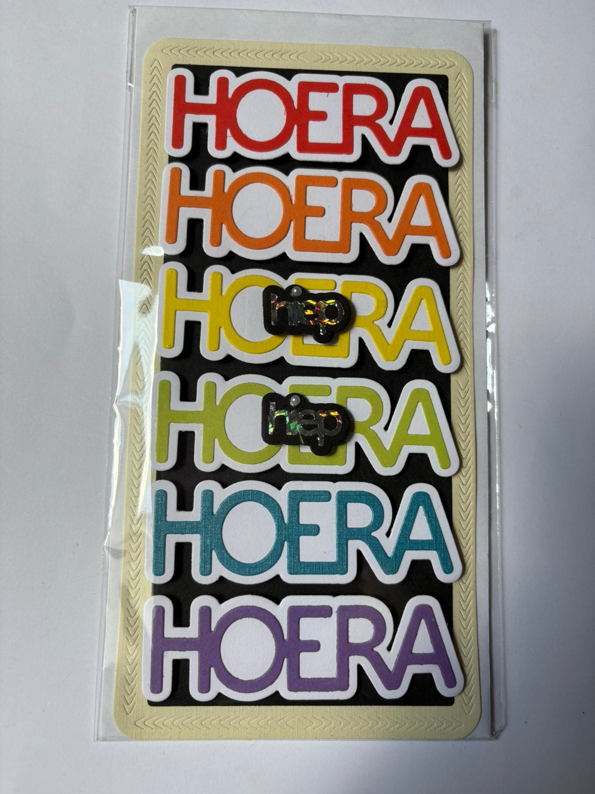Kaart crealies hoera, Hobby en Vrije tijd, Ophalen of Verzenden, Zo goed als nieuw, Overige thema's
