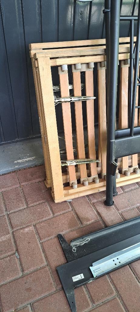 2 persoonsbed  frame, Ophalen, Gebruikt, Zwart, Tweepersoons