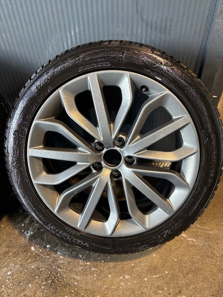 19'' Gunmetal Velgen Met Band, Auto-onderdelen, Banden en Velgen, Banden en Velgen, Nieuw, Winterbanden, 235 mm
