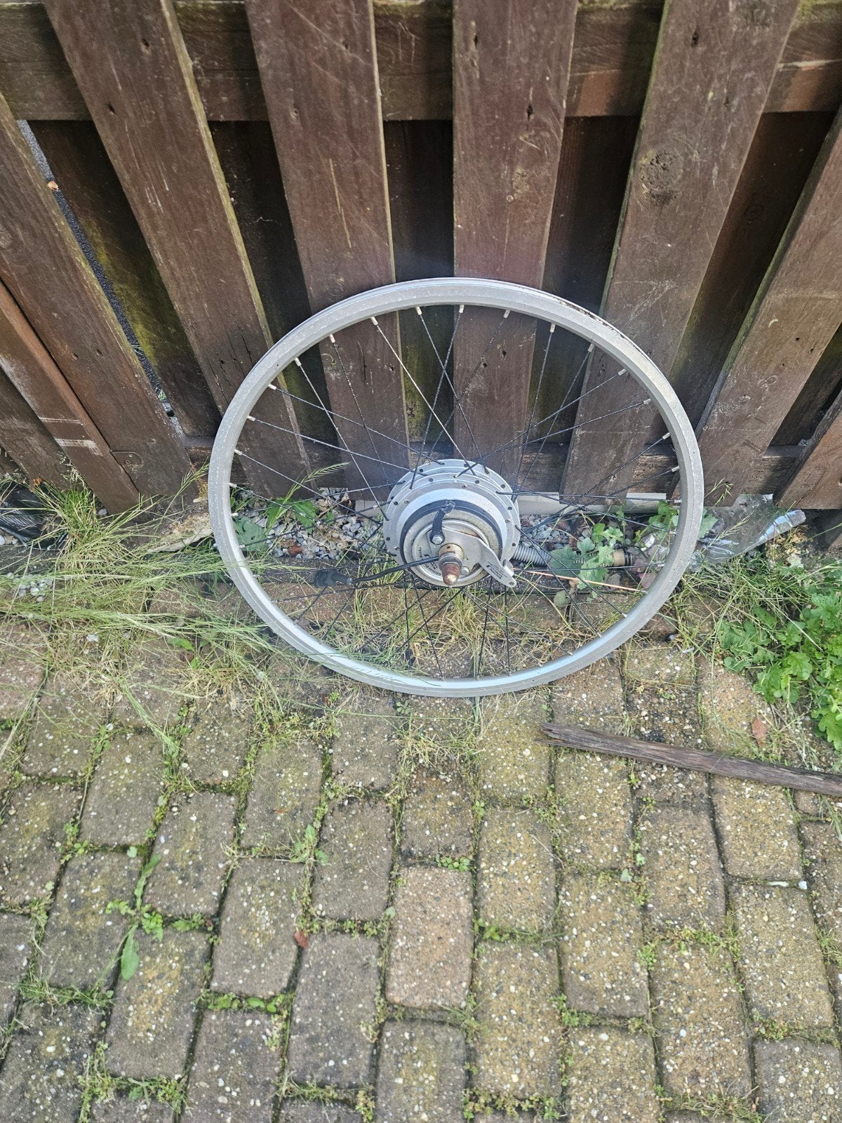 Elektrische fiets voorwiel met motor, Gebruikt, Ophalen of Verzenden, Aluminium, Elektrische fiets