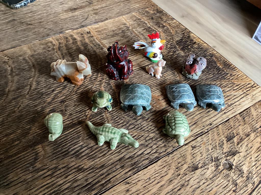 Diversen beeldjes 12 x marmer/ speksteen/ keramiek samen € 5, Ophalen of Verzenden, Gebruikt, Dier