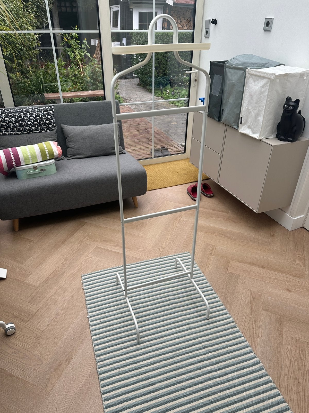 İkea valet stand Mulig, Ophalen, Zo goed als nieuw