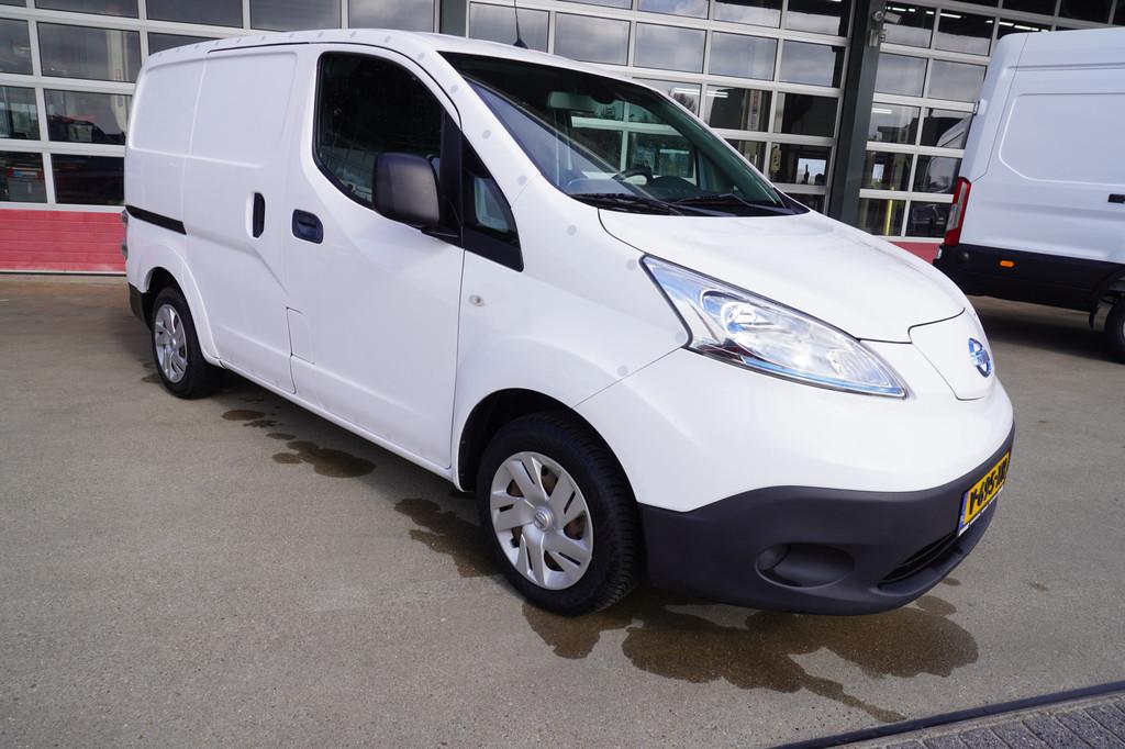 Nissan E-NV200 Business 40 kWh Nr. V002 | Airco | Cruise | C, Gebruikt, Zwart, Stoelverwarming, Wit