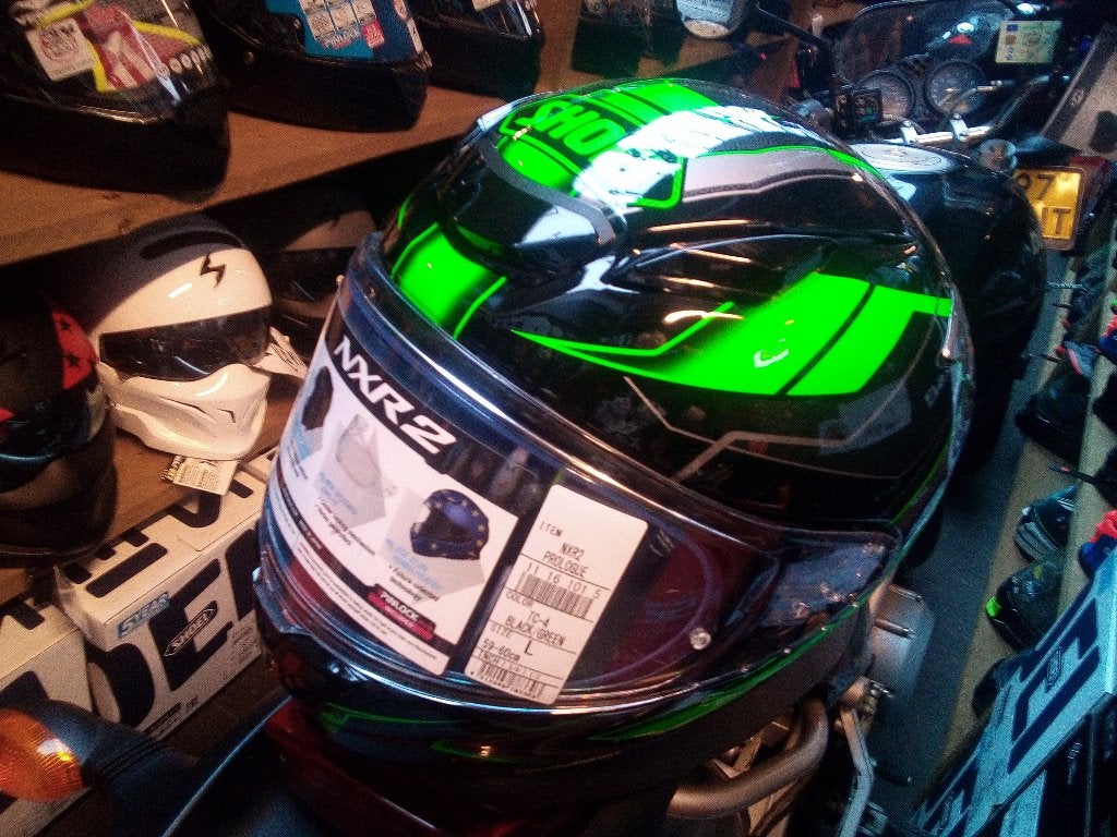 KAWASAKI GROENE SHOEI HELMEN /GT-AIR MIKE /NXR2 PROLGUE, Nieuw met kaartje, M, Dames, Ophalen of Verzenden