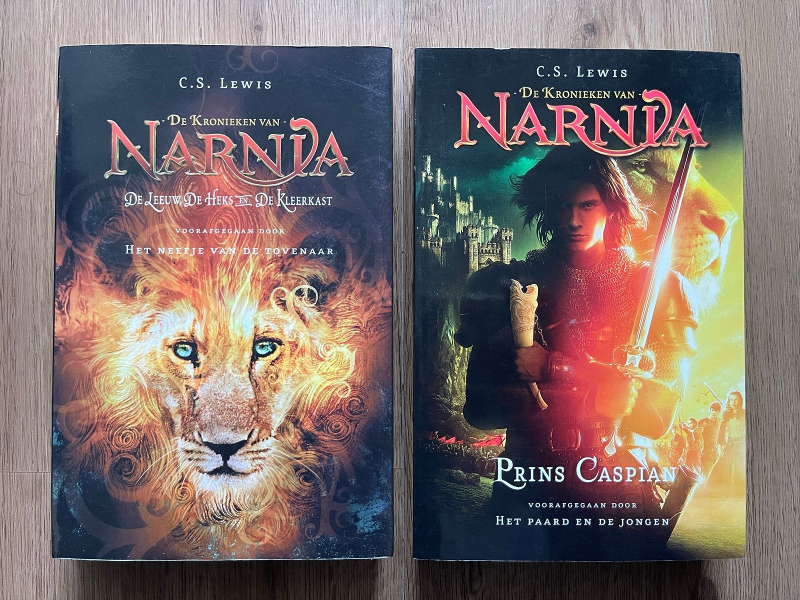 De Kronieken van Narnia - 4 delen in 2 boeken - C.S. Lewis, Boeken, Ophalen of Verzenden, Gelezen