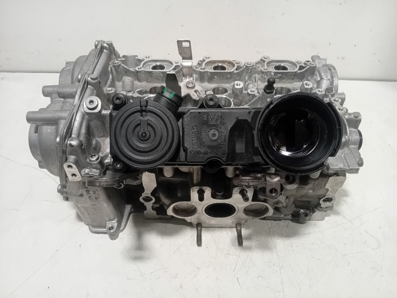 Cilinderkop Audi Q8, Onderdelen@venauto.nl, Van der Ven Autorecycling B.V., Gebruikt, Ettenseweg 76, 4706 PB Roosendaal, The Netherlands
