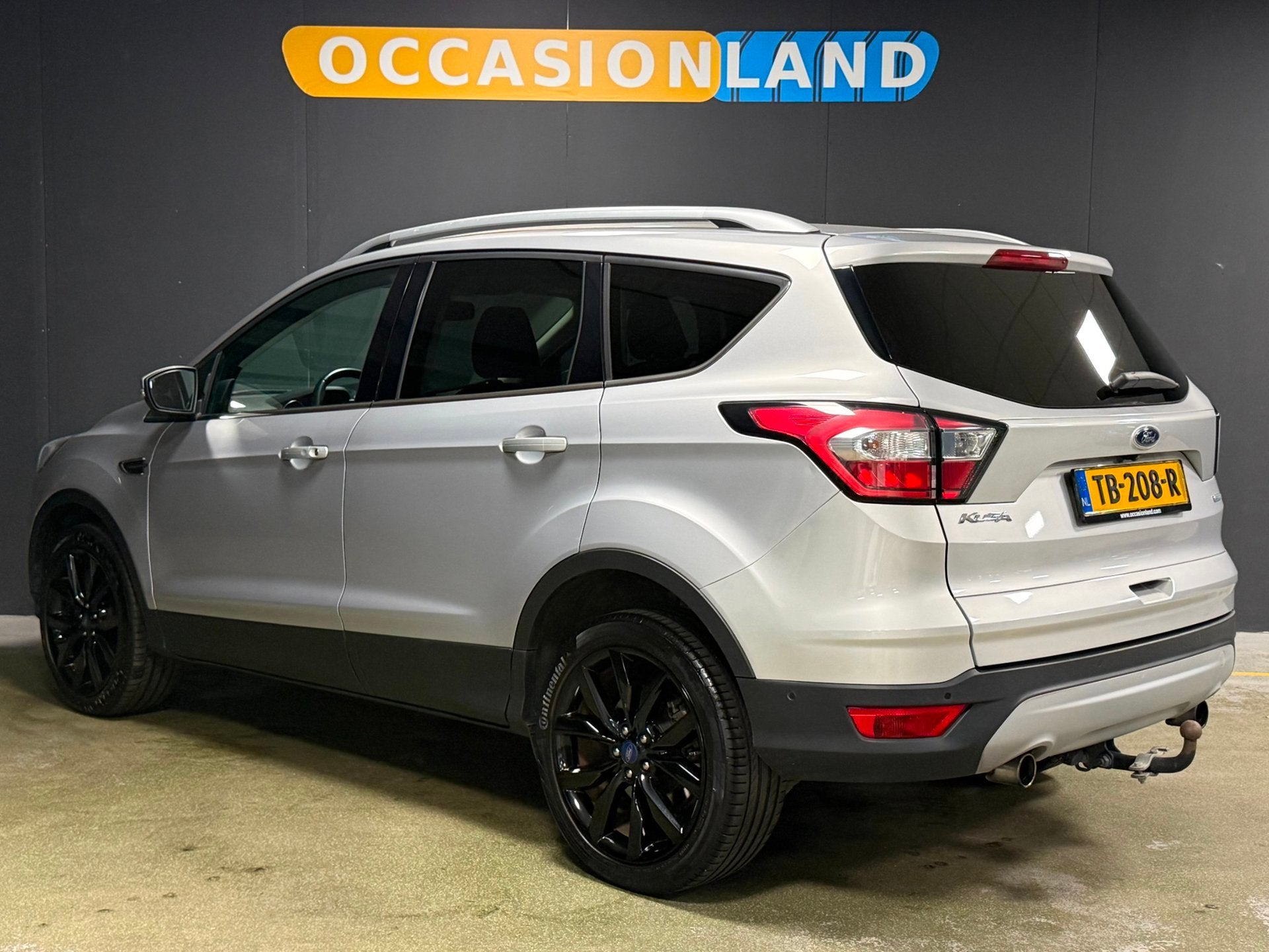 Ford Kuga 1.5 EcoBoost Titanium|TREKHAAK|SFEER|CAMERA|KEYLES, Auto's, Ford, 4 cilinders, Origineel Nederlands, Bedrijf, Handgeschakeld