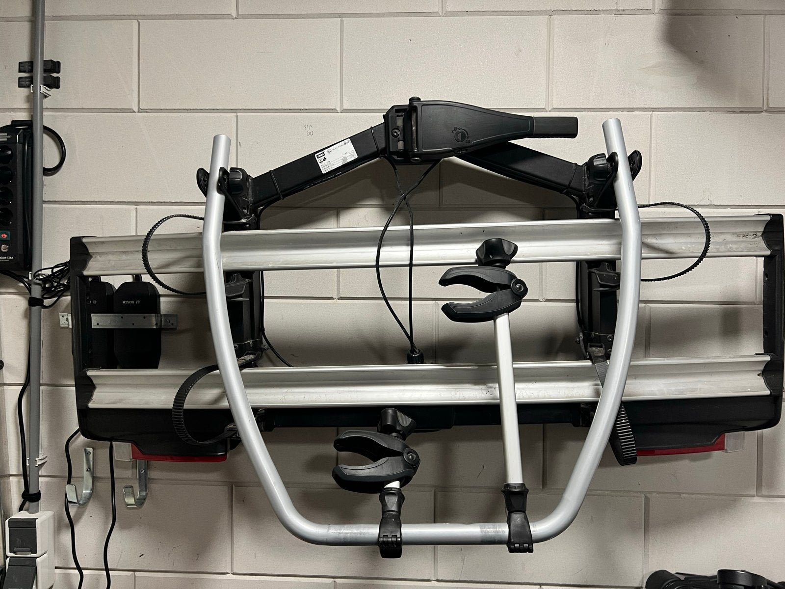 Volvo Thule 2701 fietsendrager voor 2 fietsen, Auto diversen, Fietsendragers, Gebruikt, Trekhaakdrager, 2 fietsen, Ophalen