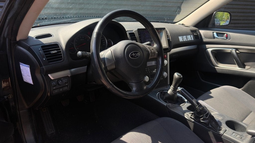 Subaru Outback 2.5i Comfort | 4wd | Zeer goed onderhouden |, Auto's, Subaru, Stof, Zwart, 4 cilinders, Zwart