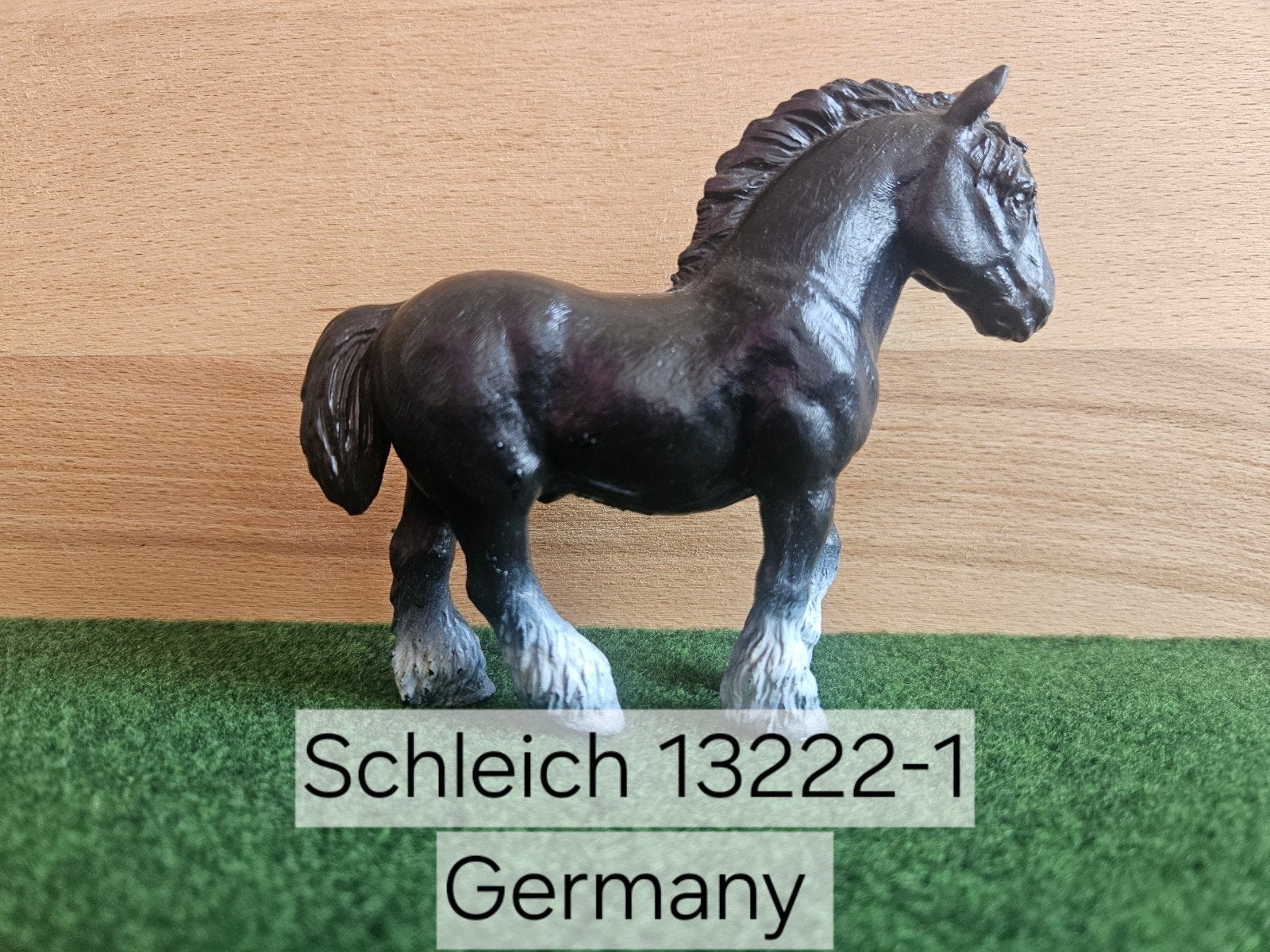 Schleich 13222-1 Shire ruin met opstaande manen uit 1993, Ophalen of Verzenden, Zo goed als nieuw, Paard, Beeldje of Figuurtje