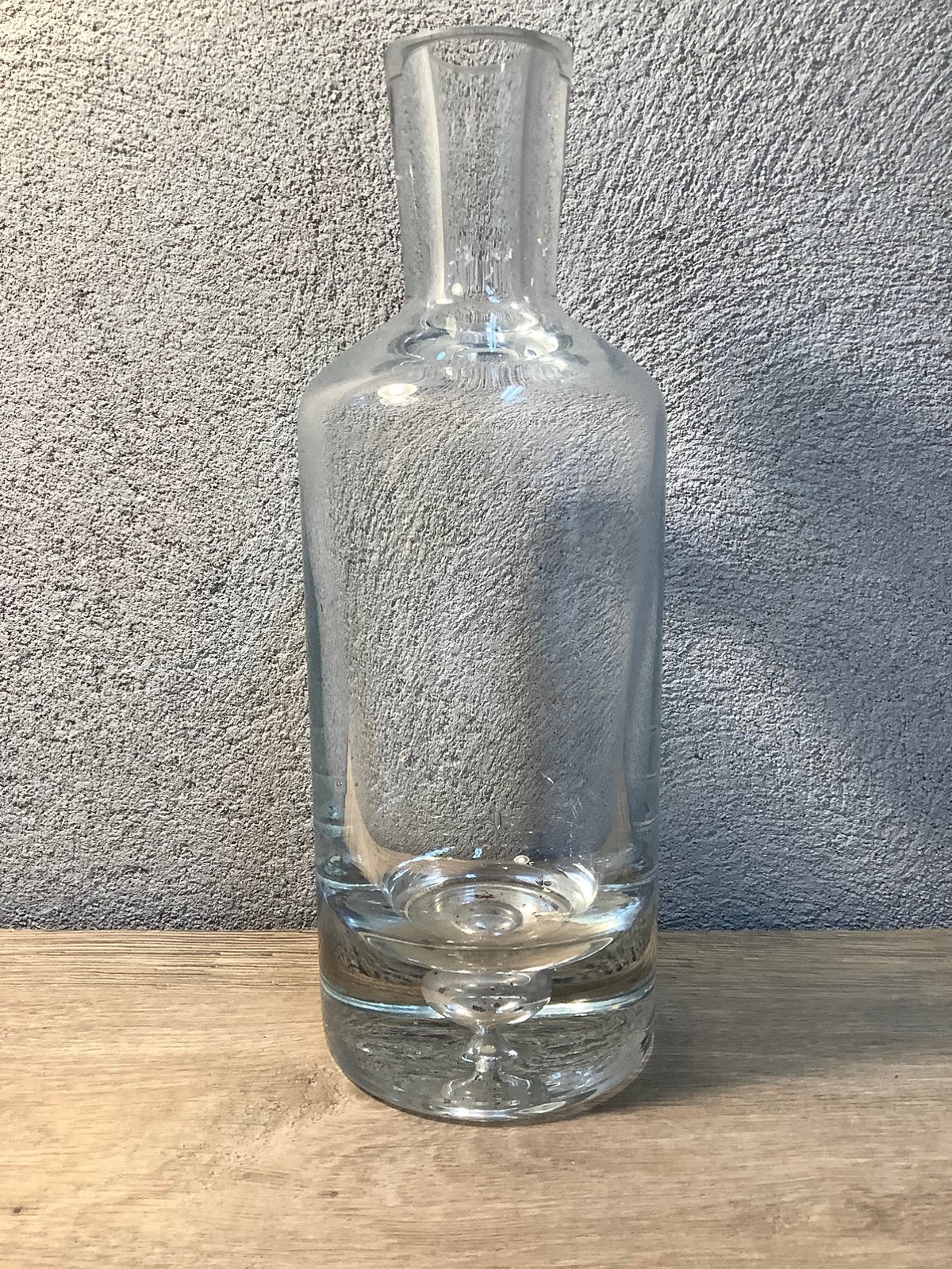Glazen fles karaf vaas met bel luchtbel in de bodem, Ophalen of Verzenden, Gebruikt