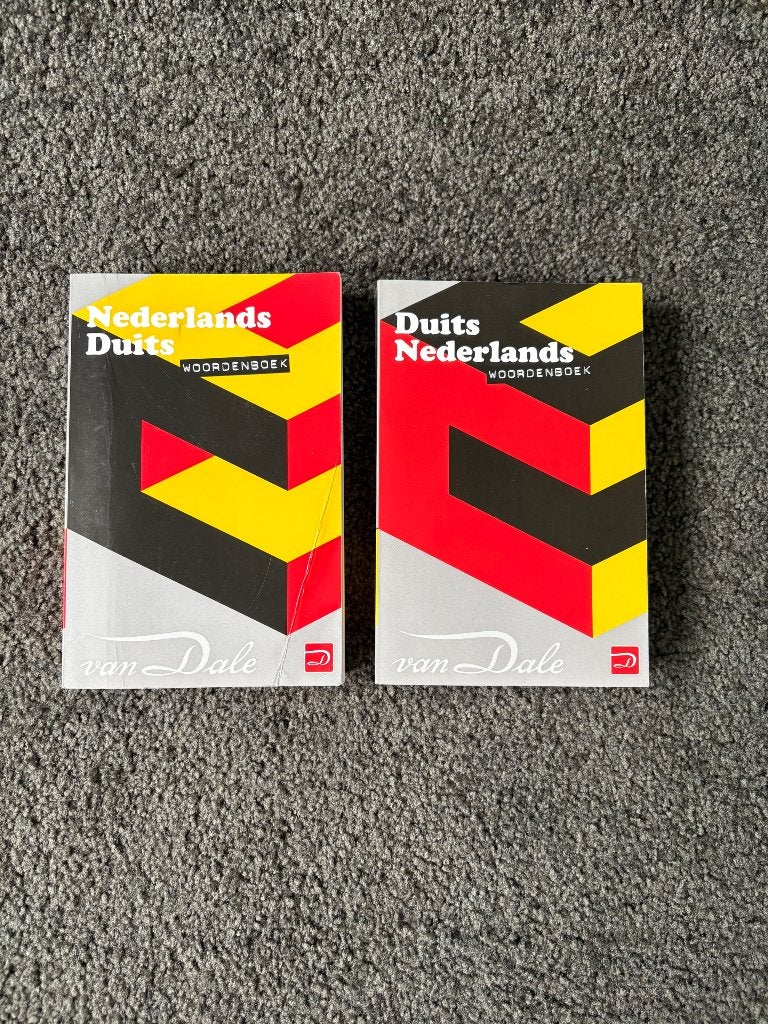 Nederlands - Duits woordenboek, Ophalen of Verzenden, Zo goed als nieuw, Prisma of Spectrum, Duits