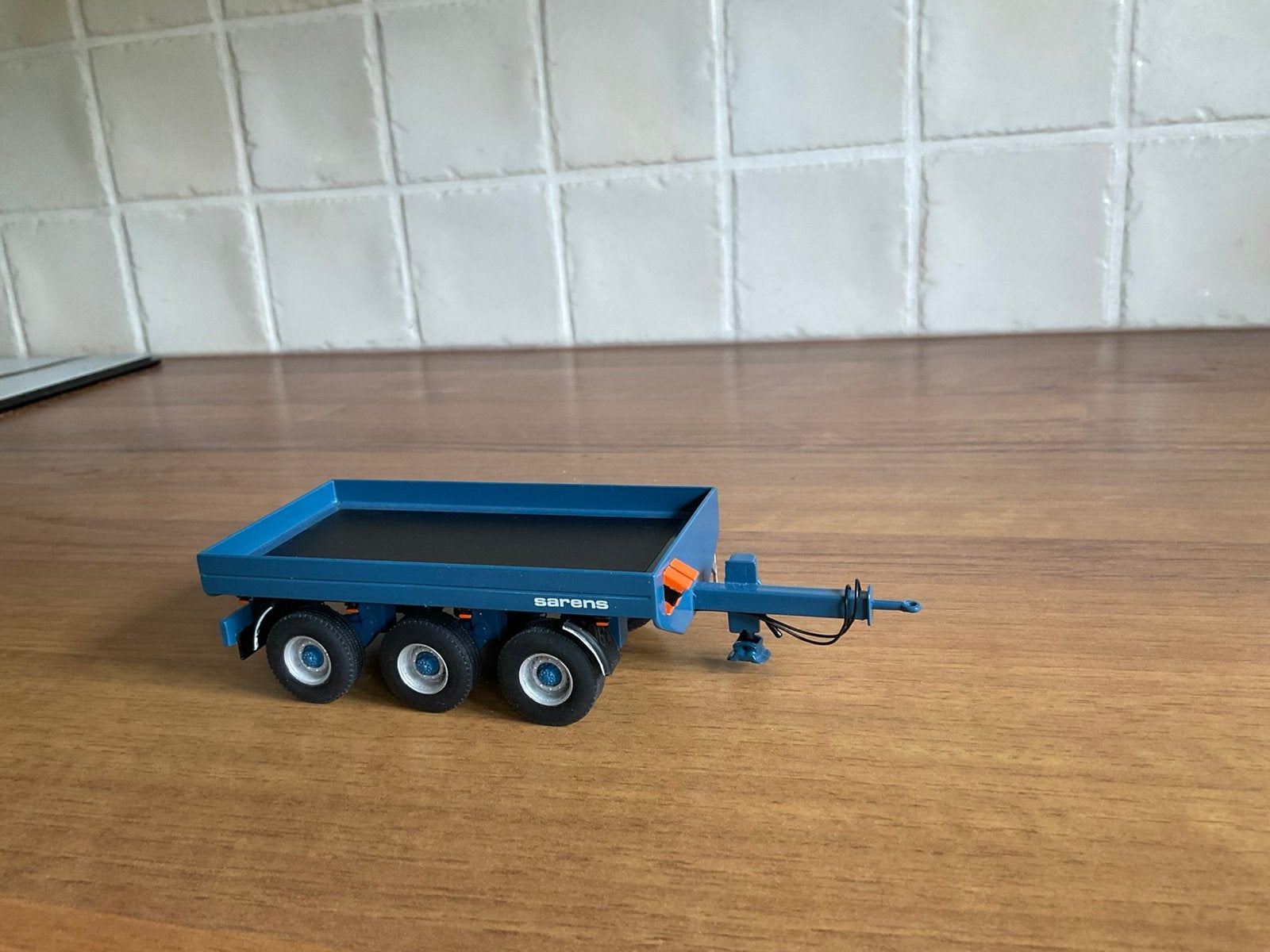 3 Assige ballastaanhanger van SARENS, Hobby en Vrije tijd, Modelauto's | 1:50, Ophalen of Verzenden, Zo goed als nieuw, Hijskraan, Tractor of Landbouw