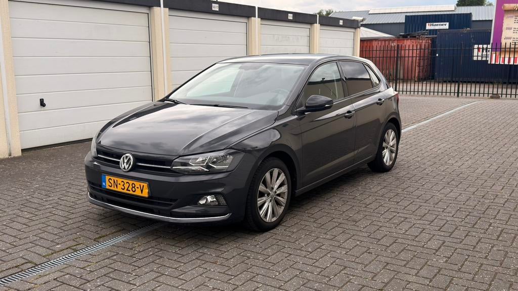 Volkswagen Polo 1.0 TSI 116pk 2018 Grijs 6 versnellingen, Auto's, Stof, 1055 kg, 49 €/maand, Origineel Nederlands