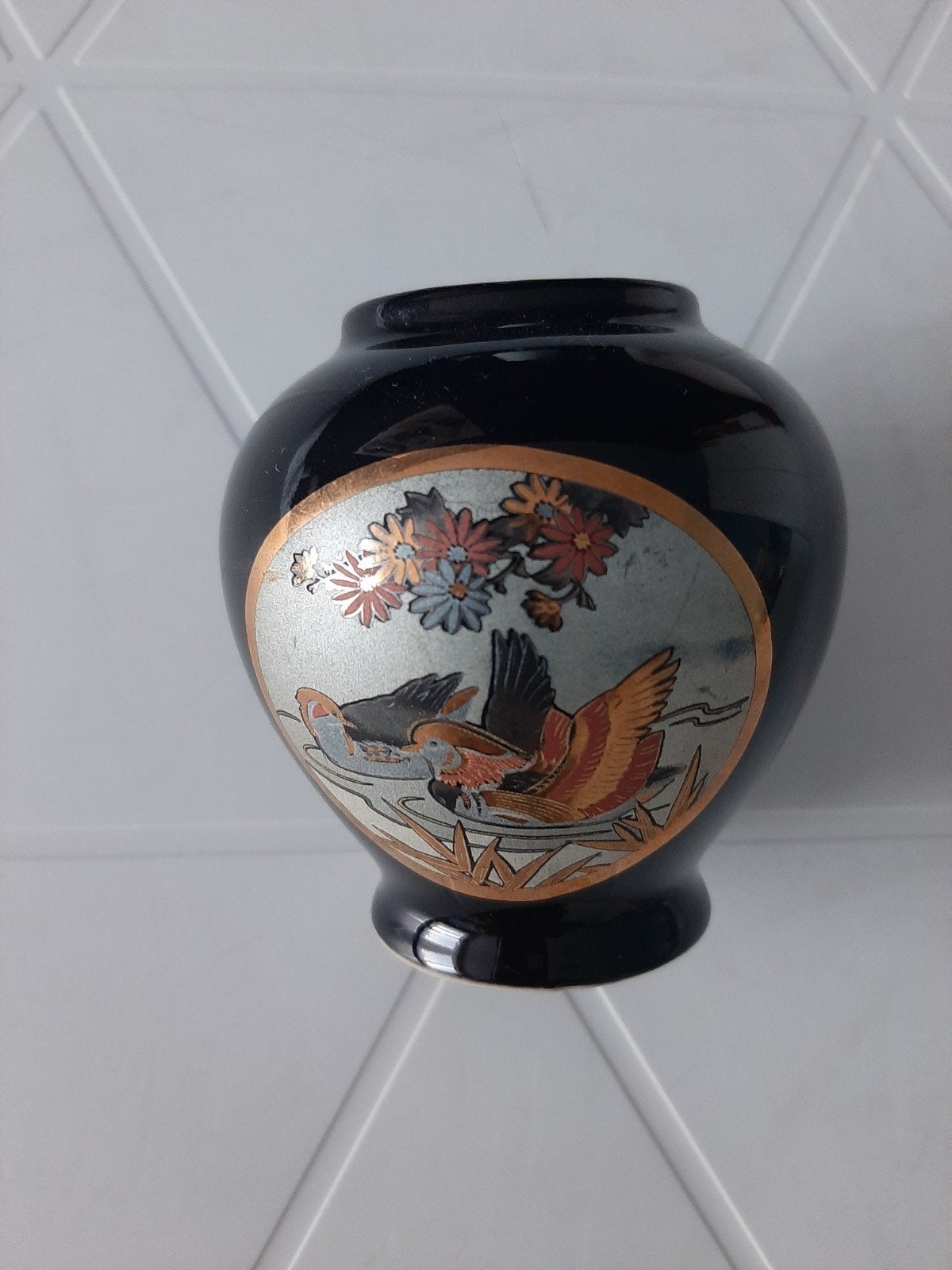 Vintage Japans vaasje 8cm hoog met eenden en bloemen, Ophalen of Verzenden