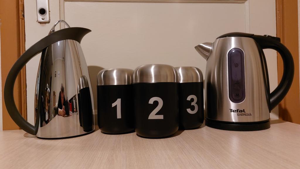 Tefal waterkoker, Emsa thermoskan & 3 voorraad bussen, 1 tot 2 liter, Ophalen of Verzenden, Gebruikt, Rvs