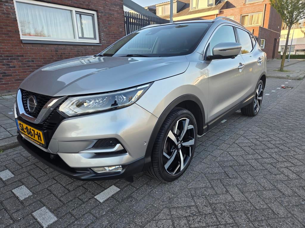 Nissan Qashqai 1.2 Dig-t 85KW 2WD 2018 Grijs, Auto's, Voorwielaandrijving, Zwart, 4 cilinders, Leder en Stof