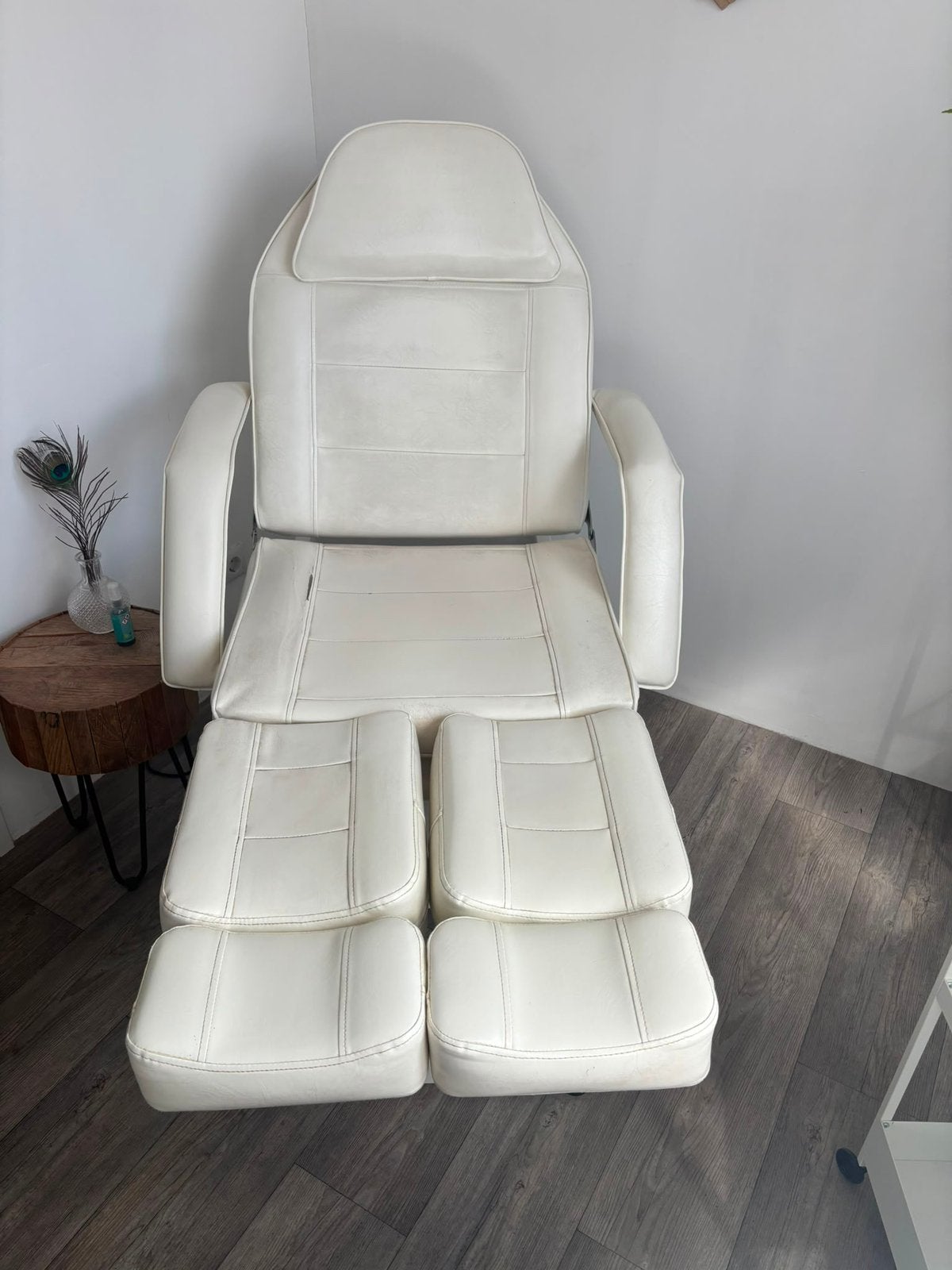 Pedicurestoel+Krukje+tafeltje, Ophalen