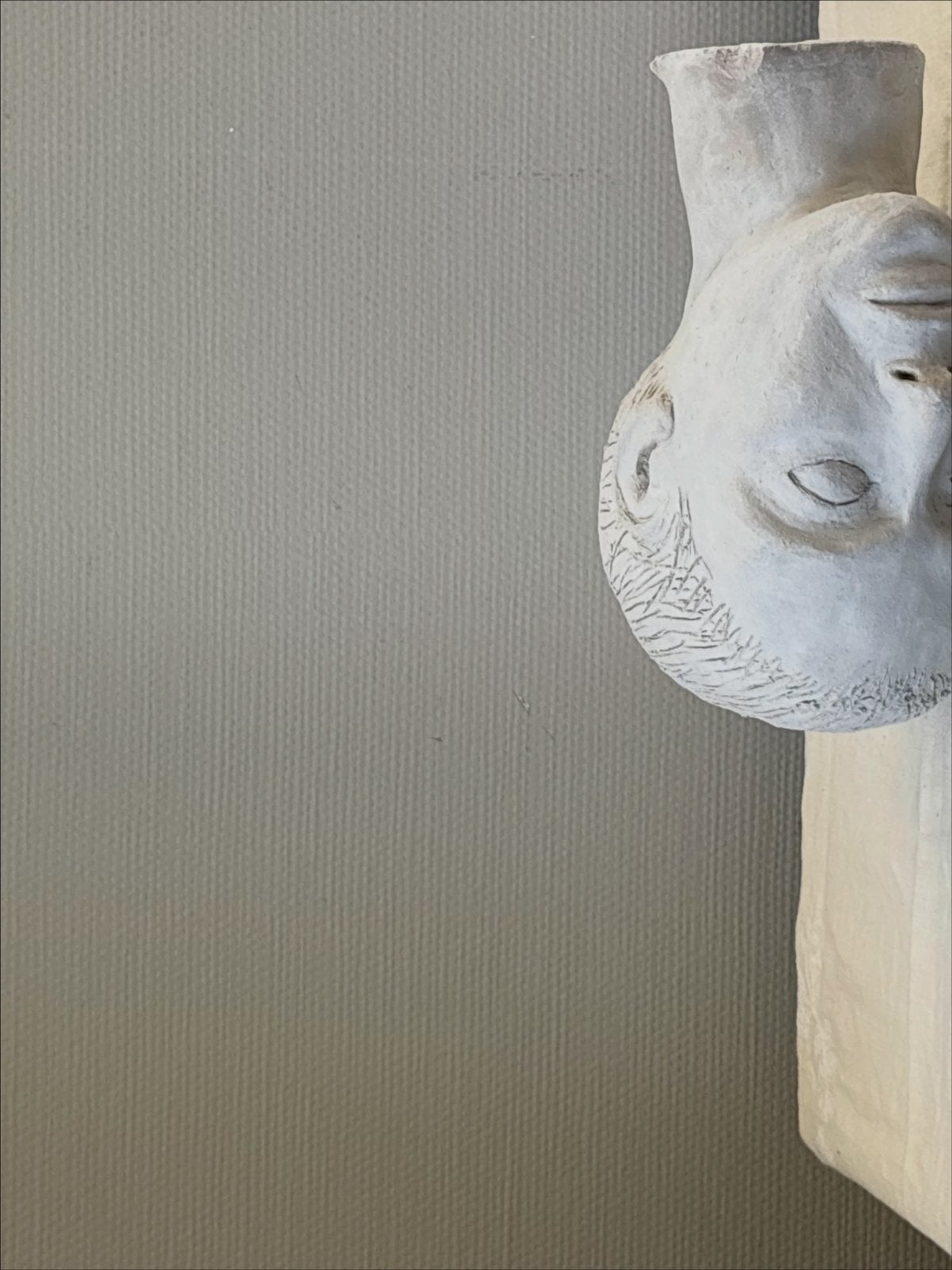 Vintage chamotte beeld ‘SHE IS’ Sculptuur, Ophalen of Verzenden, Zo goed als nieuw, Mens