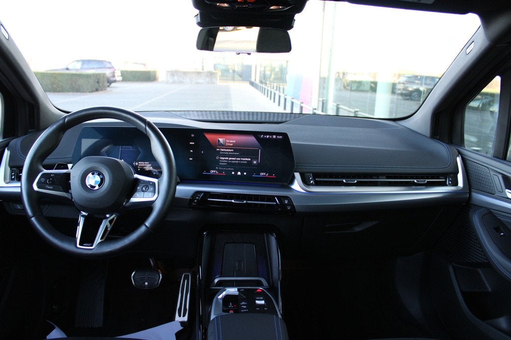 BMW 2 Serie Active Tourer 220i M Sport Automaat / Trekhaak /, Gebruikt, 156 pk, Origineel Nederlands, Bedrijf