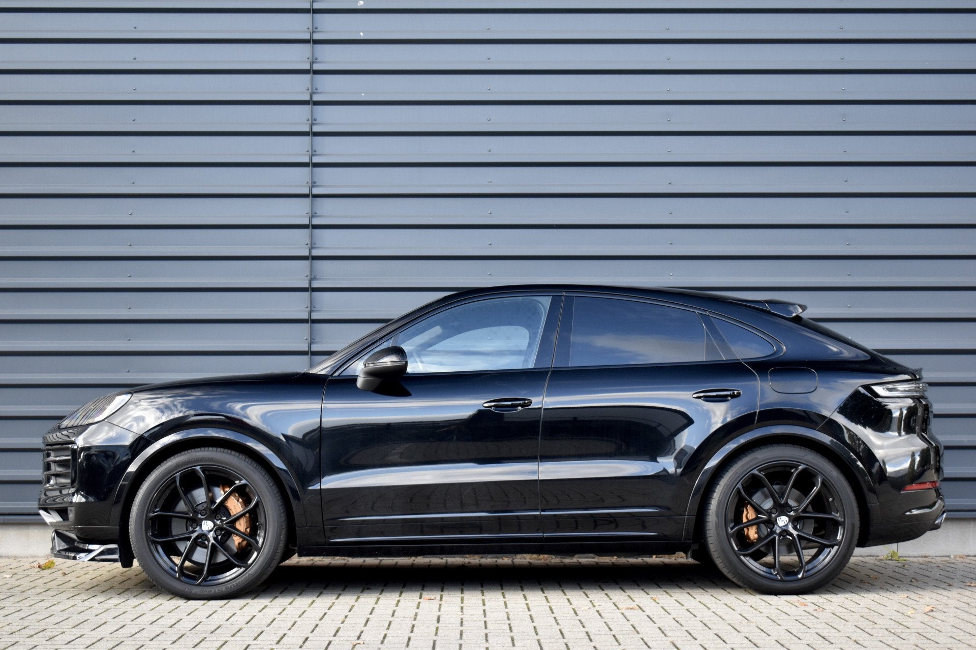 Porsche Cayenne Coupé 3.0 E-Hybrid | Panorama | ACC | 22'', Automaat, Gebruikt, 2995 cc, 4 stoelen