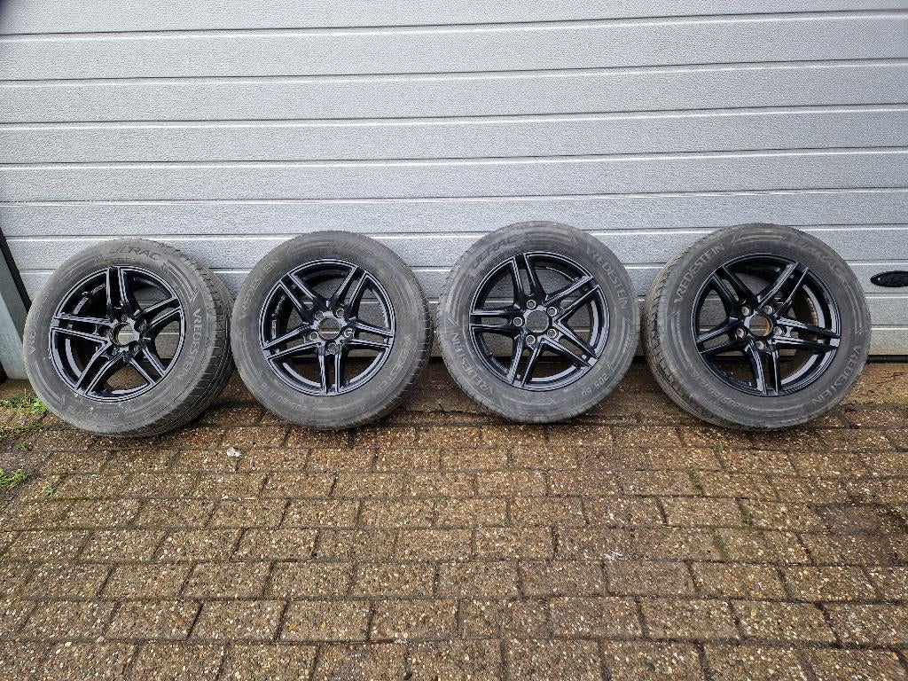 Zomerset BMW F30 en winterset Fiat Ducato 2015, Auto-onderdelen, Ophalen, Gebruikt, 16 inch, 205 mm