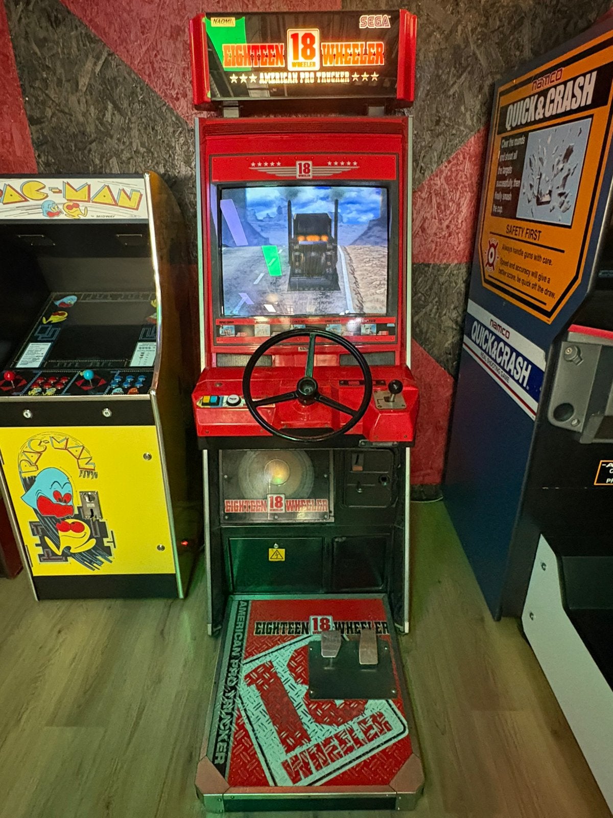 Sega Eighteen Wheeler 18 Wheeler – originele arcade racekast, Ophalen, Zo goed als nieuw