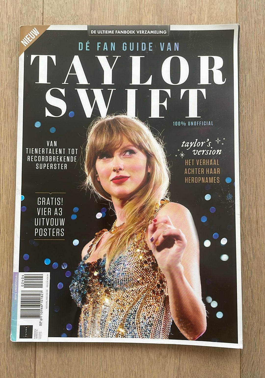 Taylor swift fanboek tijdschrift taylors version, Ophalen of Verzenden, Zo goed als nieuw, Muziek, Film of Tv
