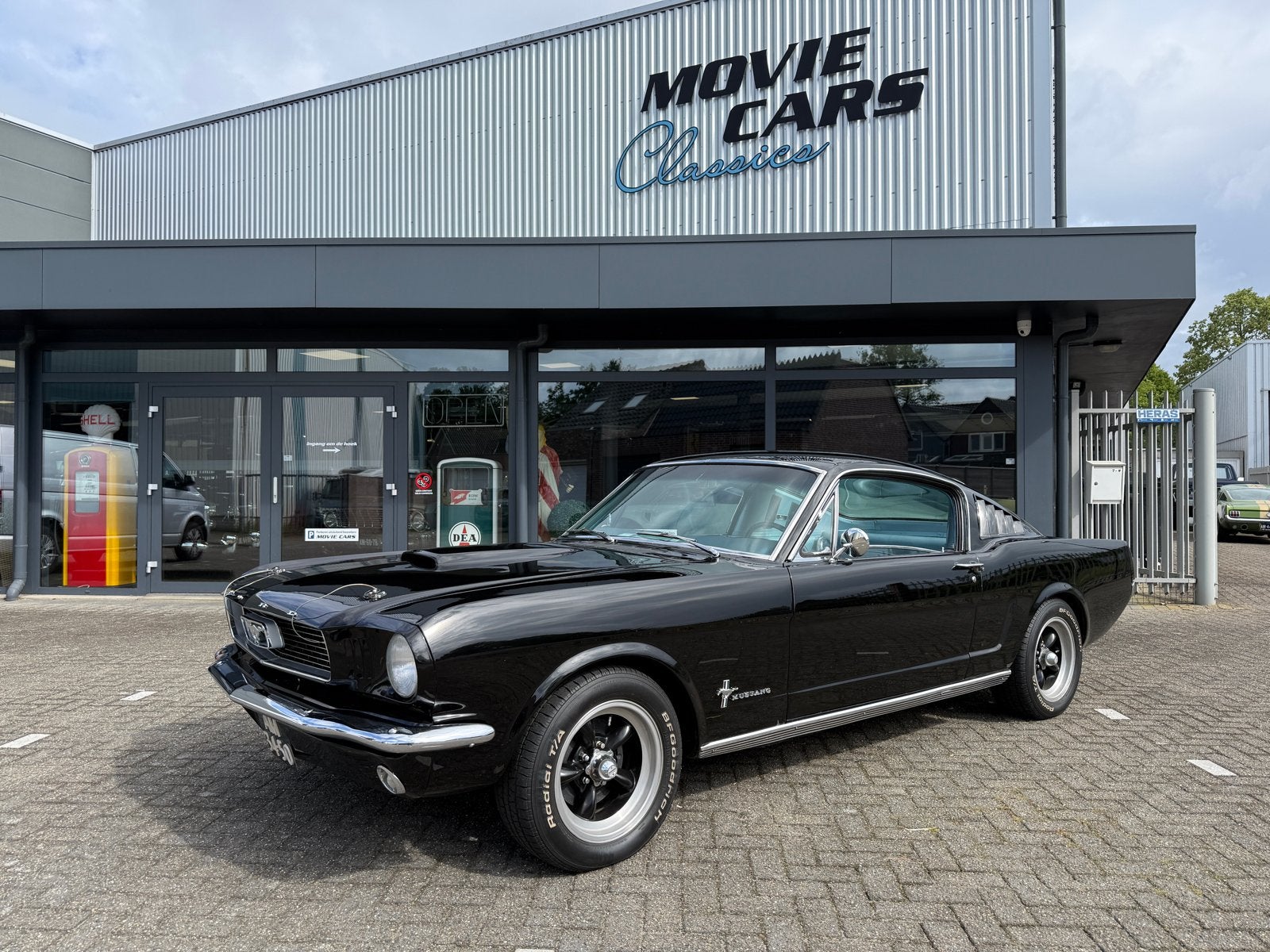 Ford Mustang fastback V8 1966, Auto's, Ford, Automaat, 1328 kg, 8 cilinders, Zwart