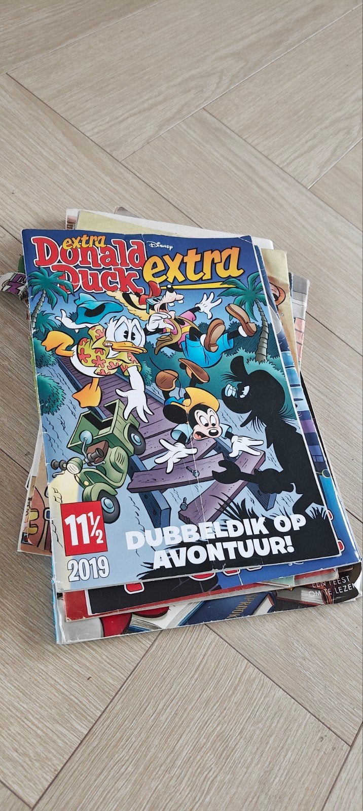 9 Donald Duck Extra strips - Ruilen voor snoep/chocolade, Meerdere stripboeken, Ophalen, Gelezen